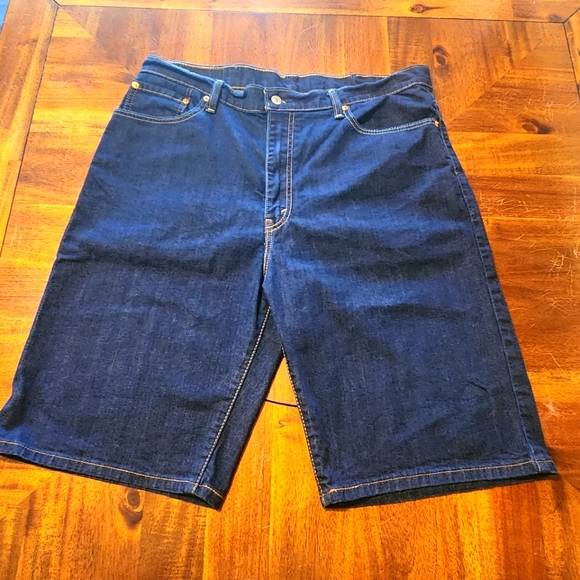 Levi's Other - Levi's 569 Denim Shorts Men's Size 38